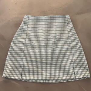 brandy melville mini skirt green